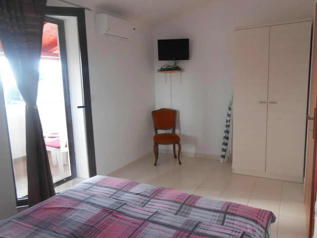 Apartman Snjezana Fažana Apartmán
